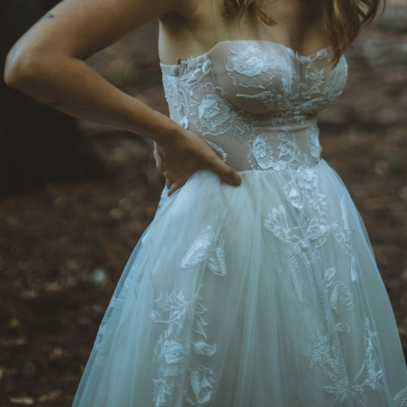 b potter wedding dress